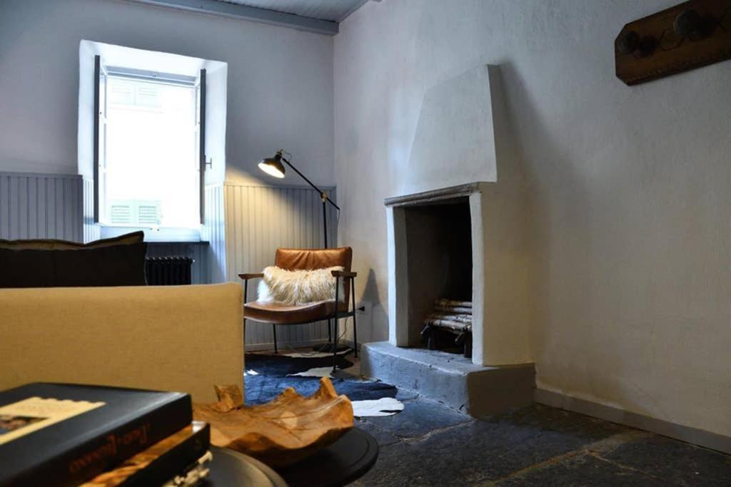 Rocks Apartment Colonno Ngoại thất bức ảnh